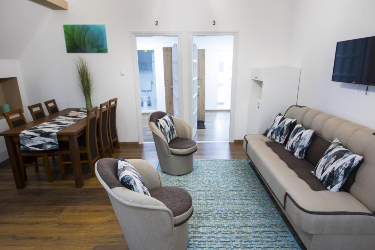 Bed and Breakfast Sungarden Vendeghaz Sajoszoged Экстерьер фото