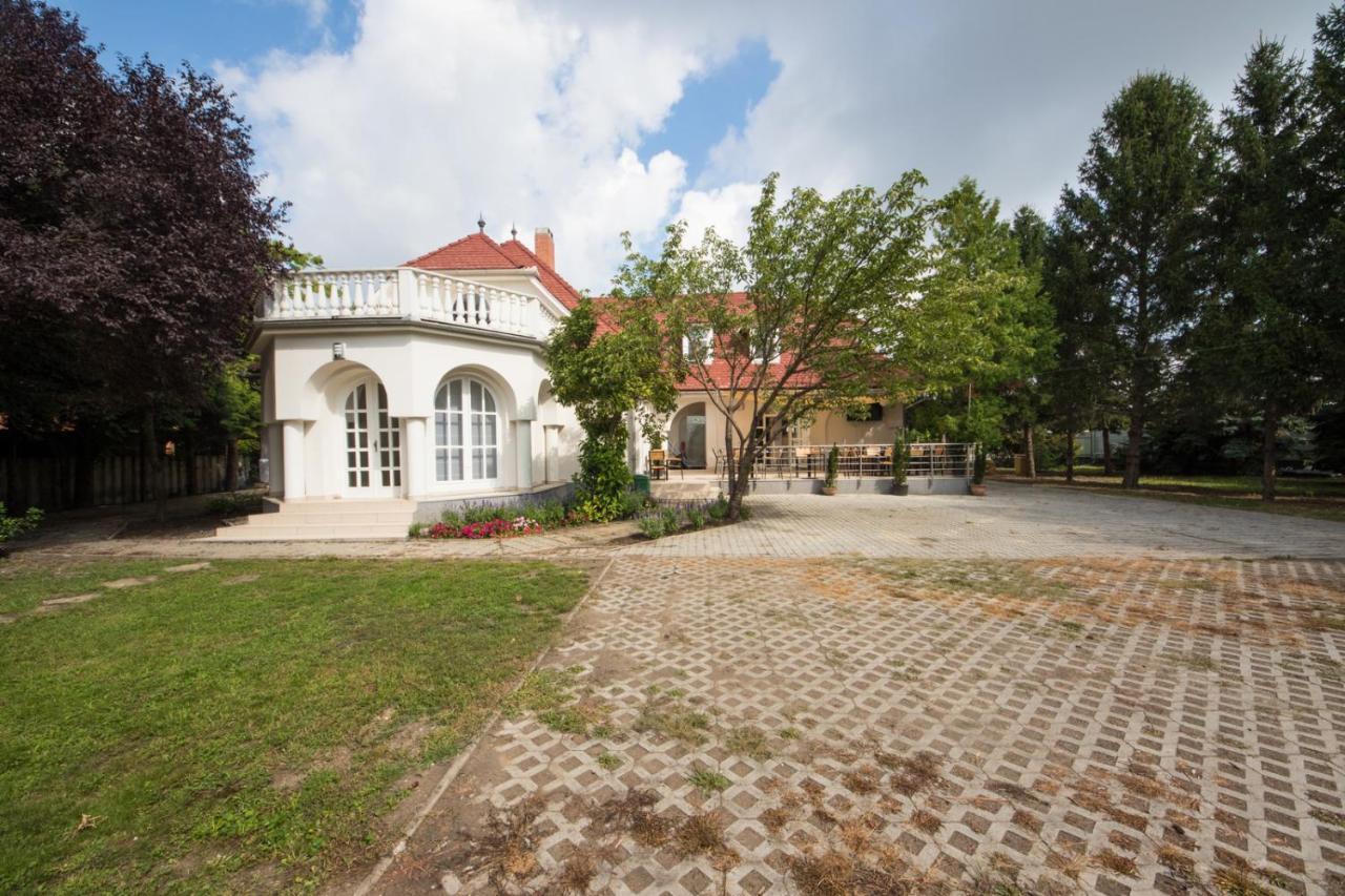 Bed and Breakfast Sungarden Vendeghaz Sajoszoged Экстерьер фото